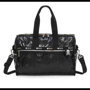 Le sportsac black medium weekender bag